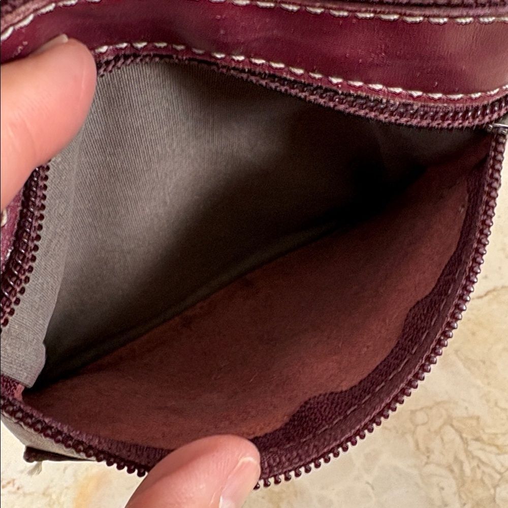 Vintage Roots Hanging Pouch Leather Crossbody Bag - Picture 8 of 15